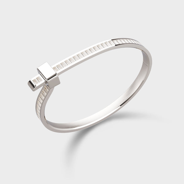 Bind Me Smooth Silver Bracelet